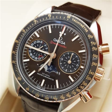 moonphase Speedmaster 44.25